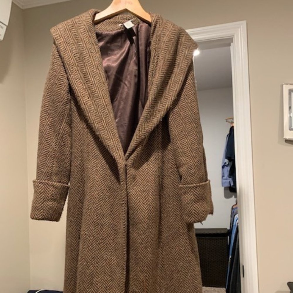 Women's Winter 3/4 length Coat Size X-Small